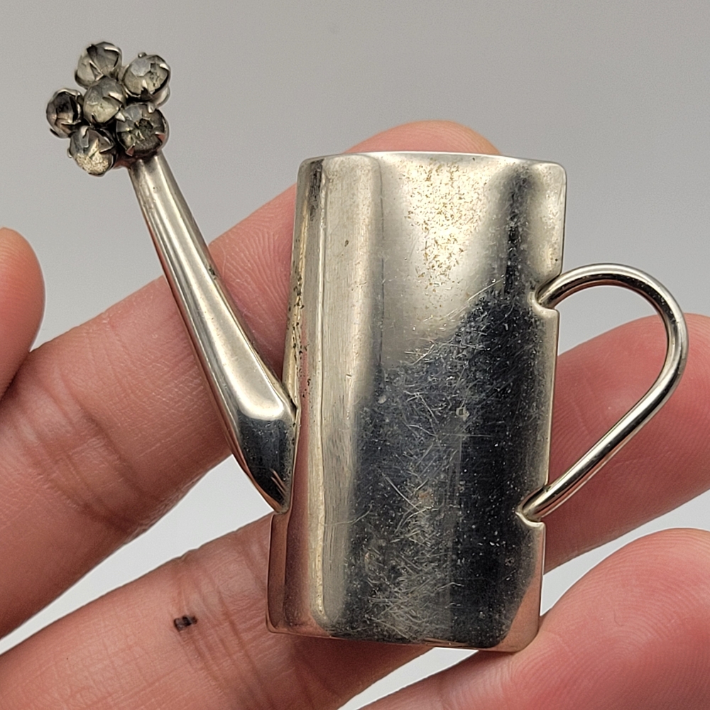 Adorable Silver Watering Can Brooch with Rhinestones Paste